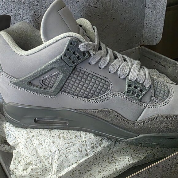 Jordan 4 retro SE Paris Olympics wet cement
